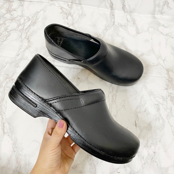 dansko slip resistant